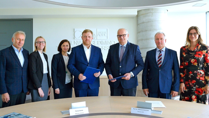 Pasirašyta bendradarbiavimo sutartis tarp VGTU ir „Peikko Lietuva“